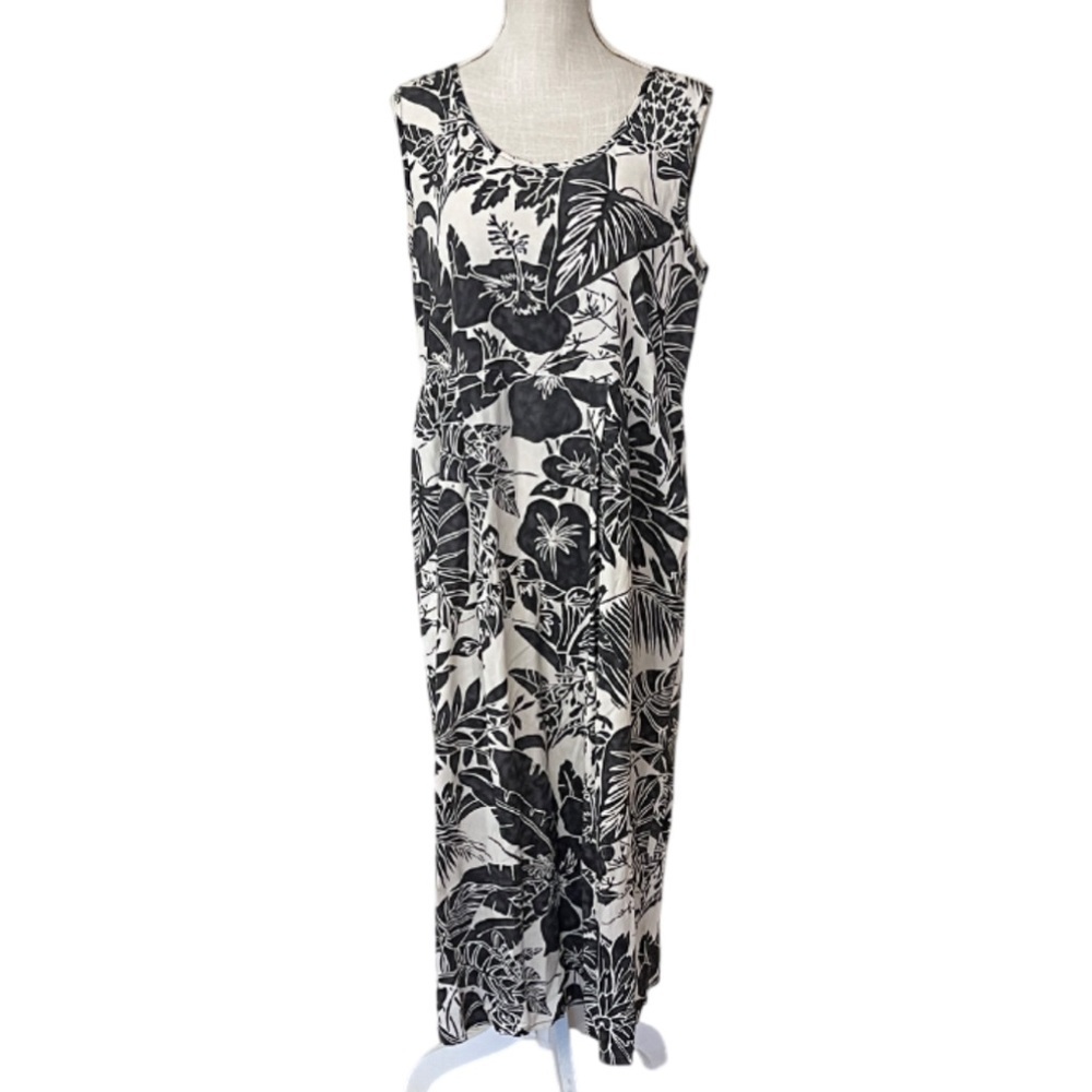 Jams World Vintage Black and White Floral Sleeveless Maxi Dress - L